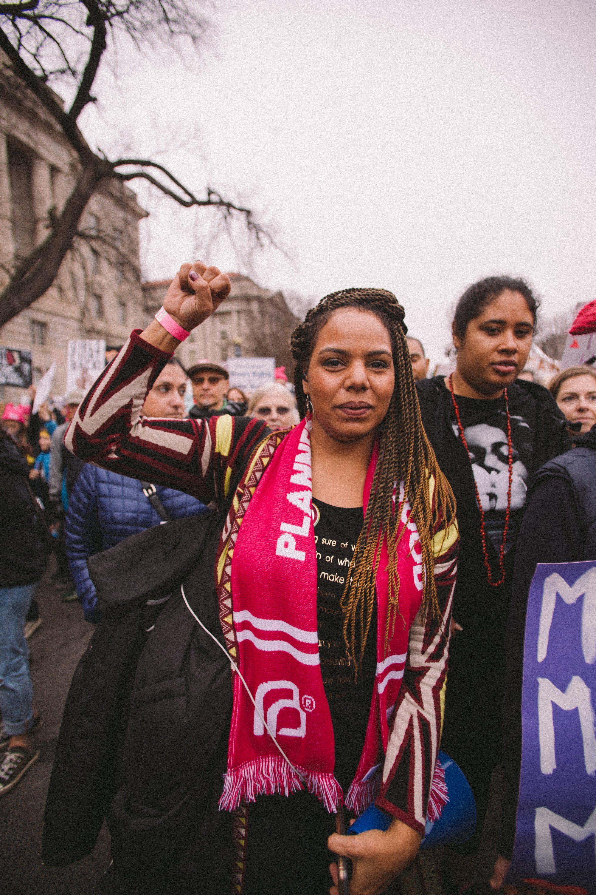 15 Moving Photos Of Sisters Bringing Blackness To The Women's March On Washington
